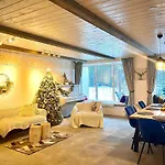Guest house Family House